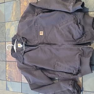 Carhartt men's large canvas insulated coat.